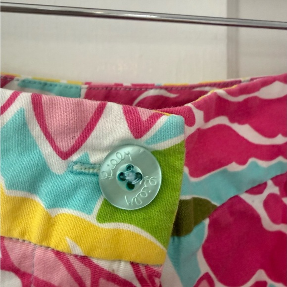 Lilly Pulitzer White Label Side Slit Capris In Beach Umbrella Size 6 Petite - Picture 2 of 6